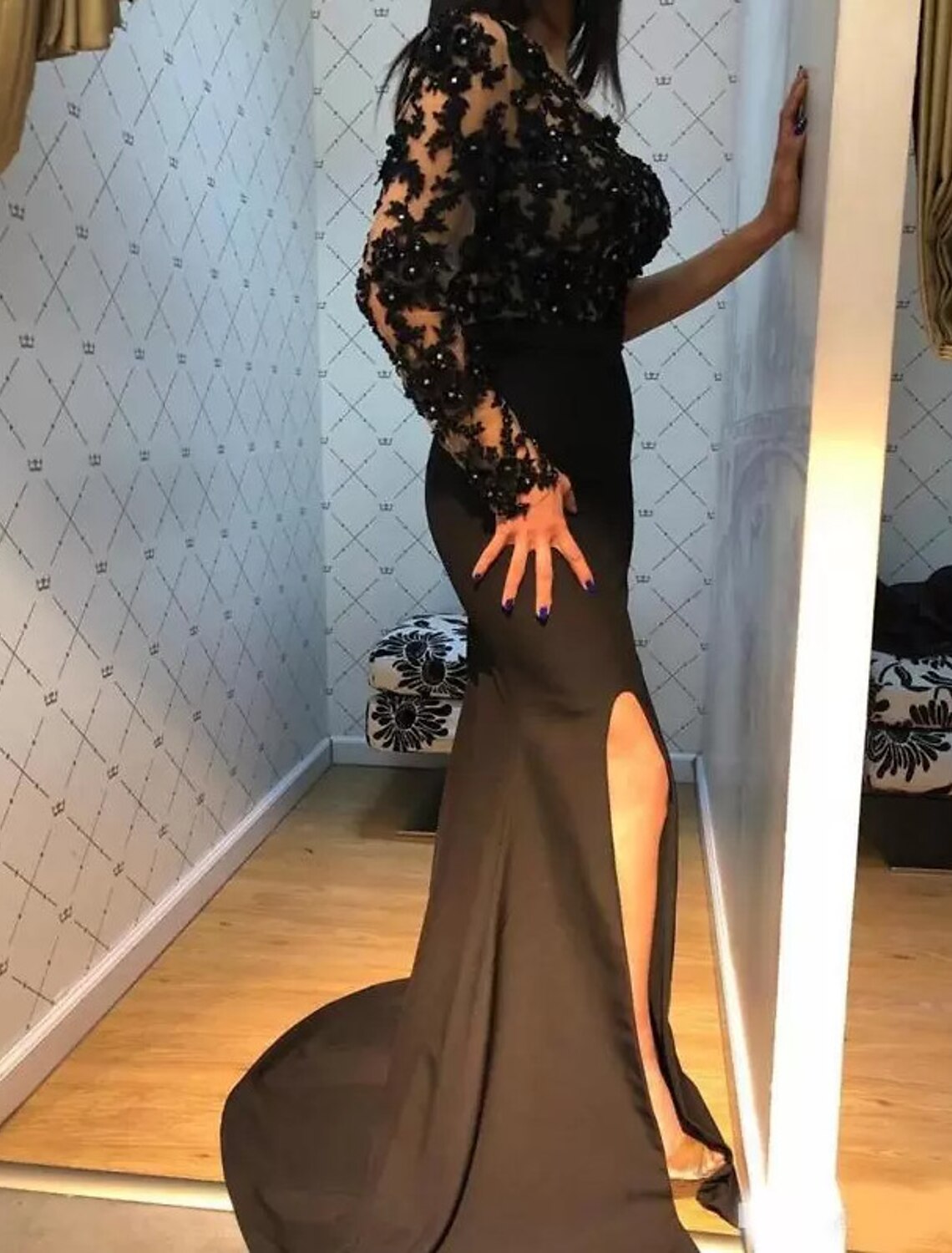 Abiti da ballo a sirena/tromba, scintillanti, per invitati a nozze, con strascico a ruota, senza maniche, monospalla, in tessuto con applicazioni di perline e spacchi.